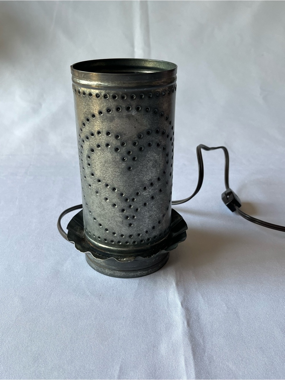 Rustic Punched Heart Galvanized Metal Electric Wax Warmer